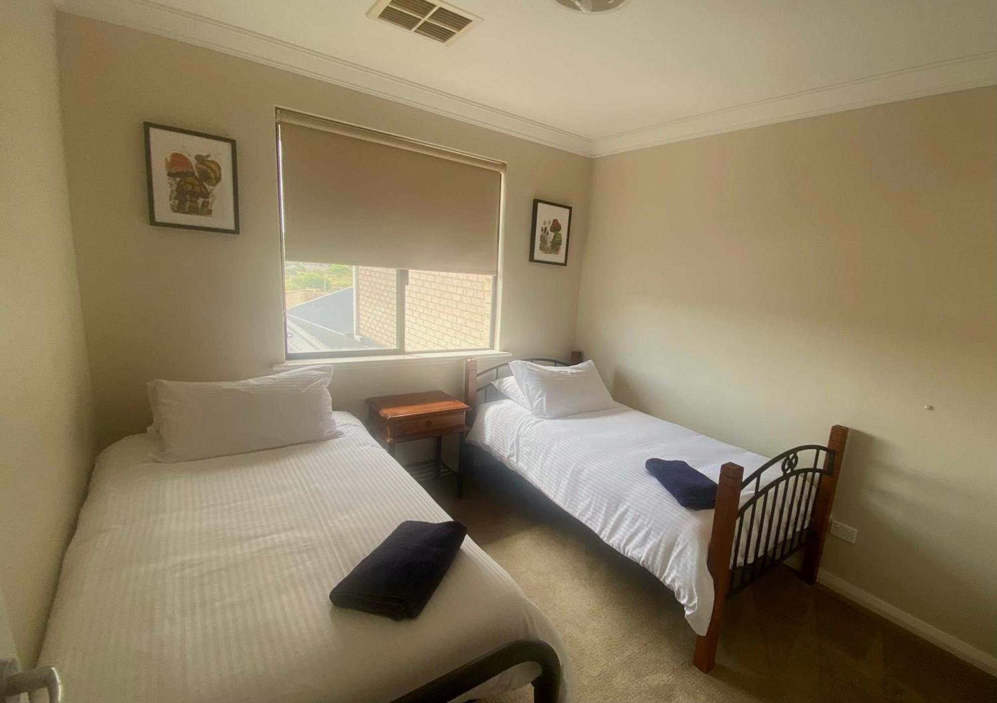 Port Denison Beach Resort Εξωτερικό φωτογραφία