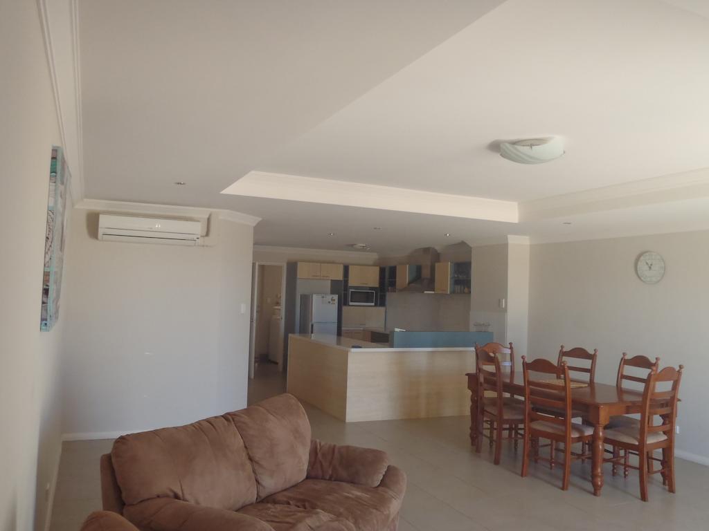 Port Denison Beach Resort Δωμάτιο φωτογραφία